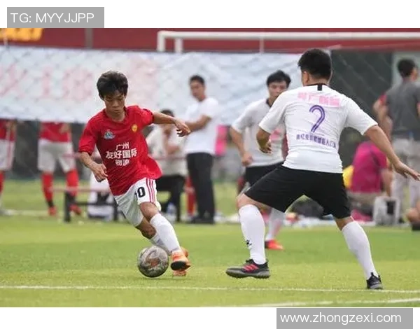 深圳足球队与成都足球队的耐力较量赛后分析与反思